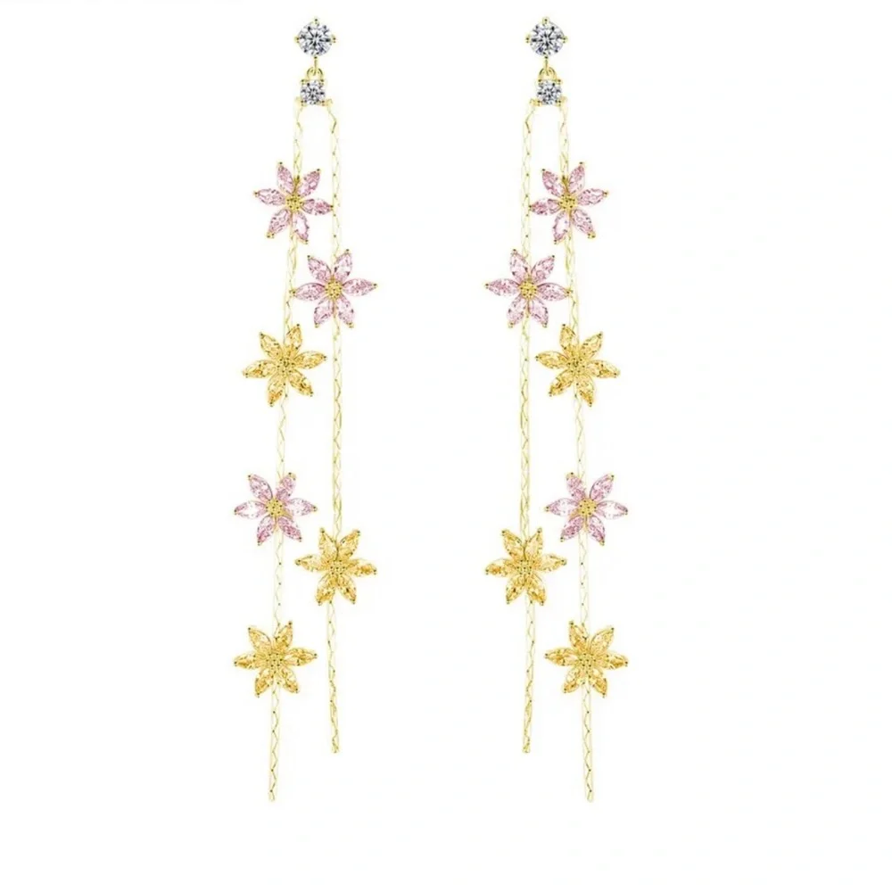 Swarovski Crystals Dangle Earrings The Shirin - Picture 3 of 7